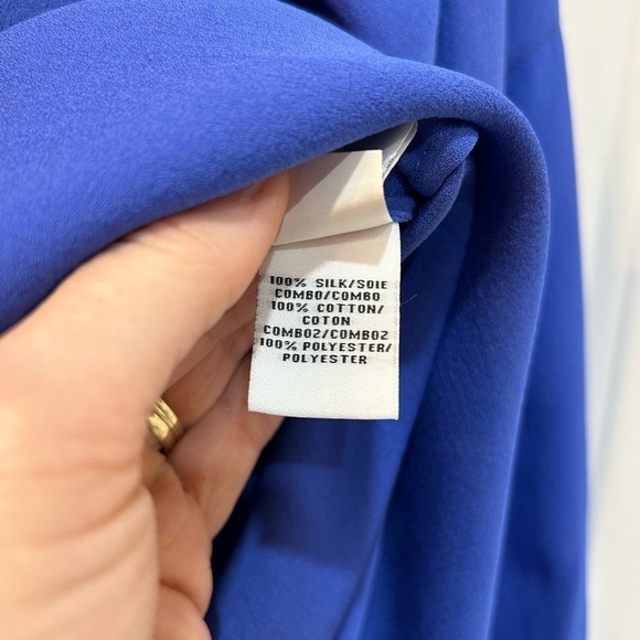 Diane Von Furstenberg 100% Silk Iliana Embellished Dress Ties at V-Neck Size 10 - Picture 8 of 10